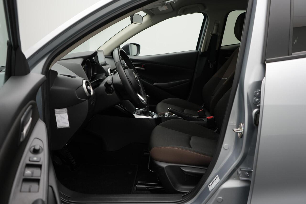 Mazda 2 1.5 Skyactiv-G Comfort met navigatie : dealer onderhouden