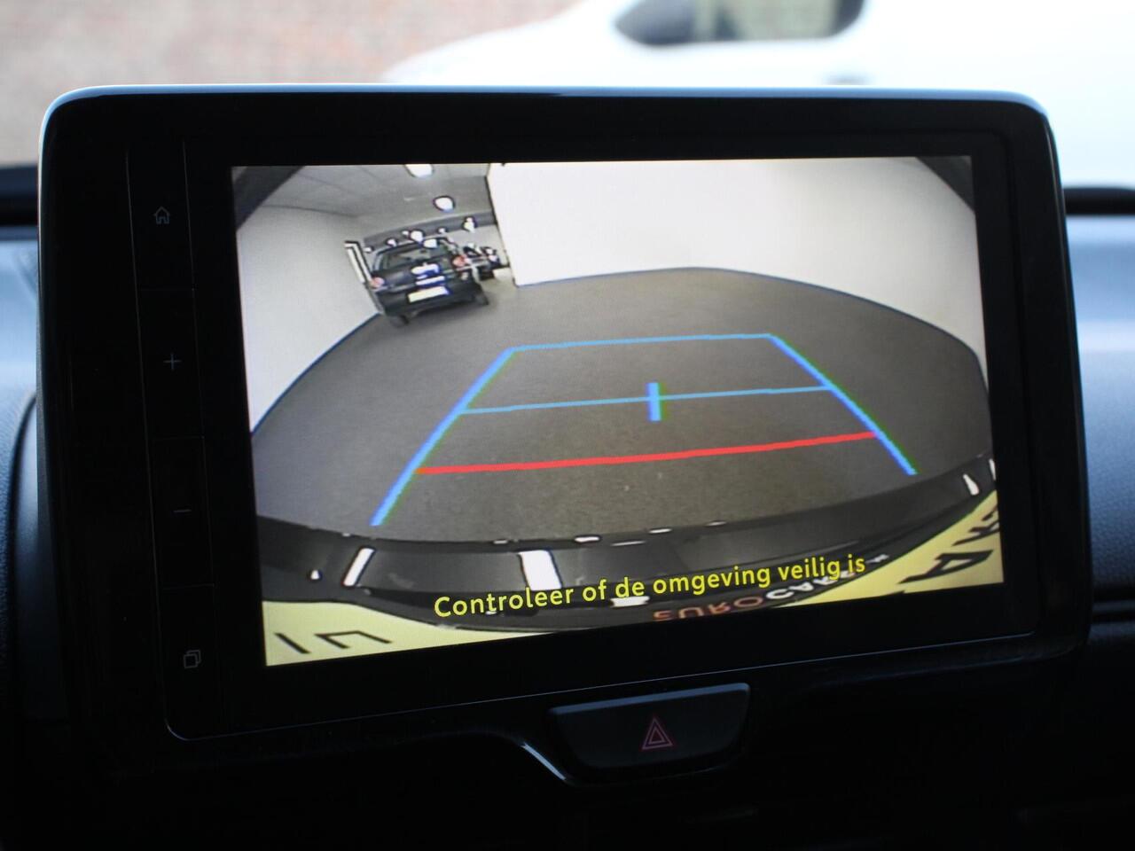 Mazda 2 Hybrid 1.5 Prime-line Airco Adaptieve cruise control Achteruitrijcamera Lane assist Radio Apple Carplay/ Android auto