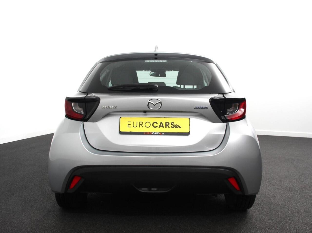 Mazda 2 Hybrid 1.5 Prime-line Airco Adaptieve cruise control Achteruitrijcamera Lane assist Radio Apple Carplay/ Android auto