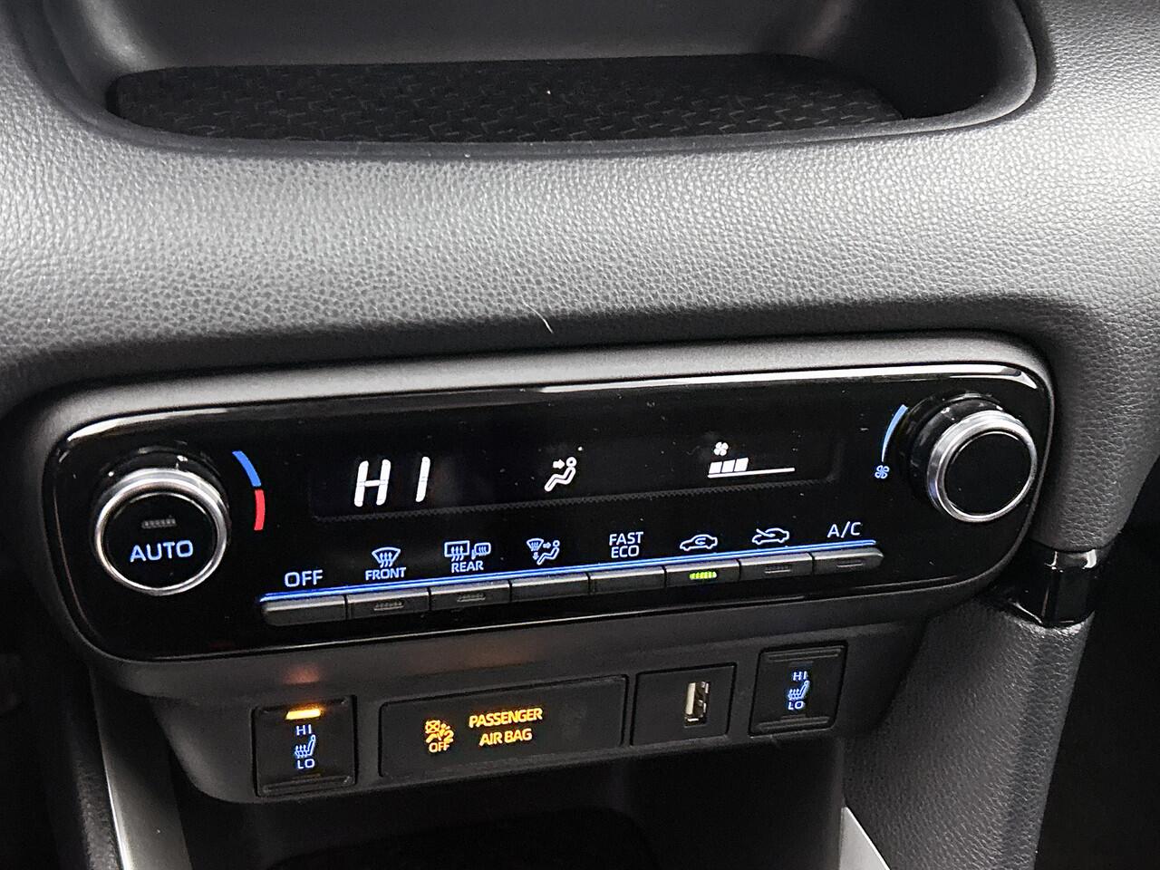 Mazda 2 Hybrid 1.5 Agile | Carplay | Climate control | | door AWNB Verkozen tot NUMMER 1 Top 10 zuinige gezinsauto's!