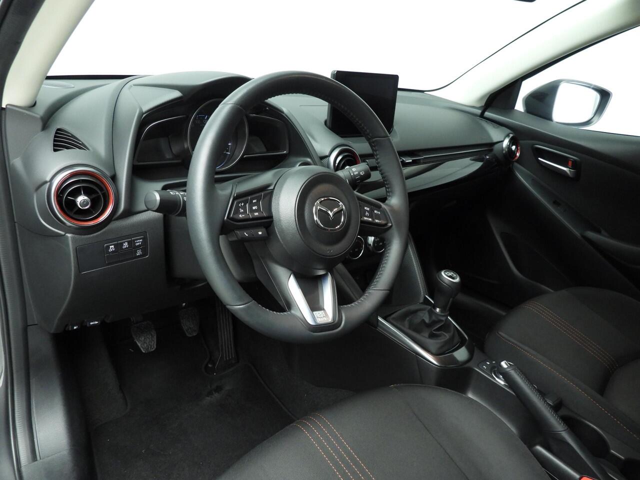 Mazda 2 1.5 e-SkyActiv-G 90 Homura | Stoelverwarming | CarPlay | Camera