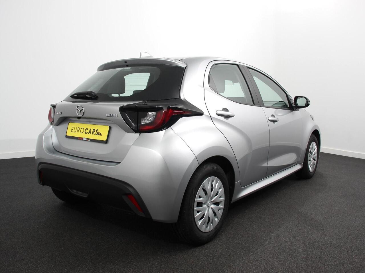 Mazda 2 Hybrid 1.5 Prime-line Airco Adaptieve cruise control Achteruitrijcamera Lane assist Radio Apple Carplay/ Android auto