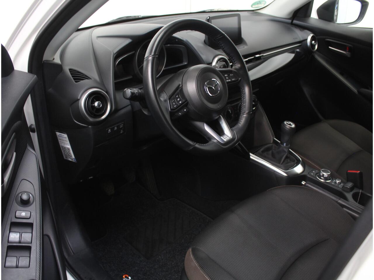 Mazda 2 1.5 Skyactiv-G Style Selected CARPLAY | AIRCO | CRUISE | DAB | LMV16 | CAMERA | LED