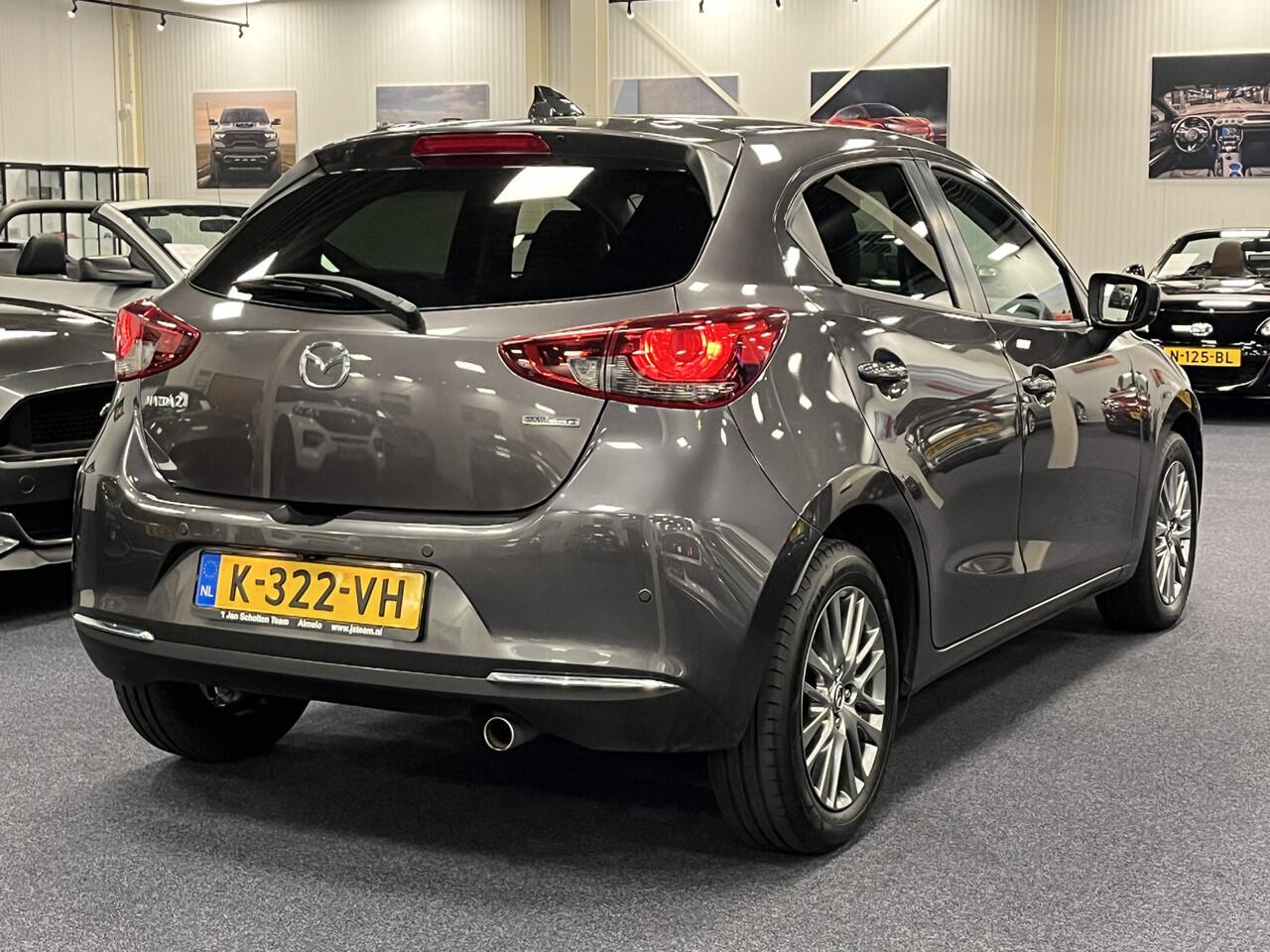 Mazda 2 1.5i SkyActiv-G Signature 90PK Leder Navi DAB+ Apple CarPlay 360 Camera Head Up Display PDC