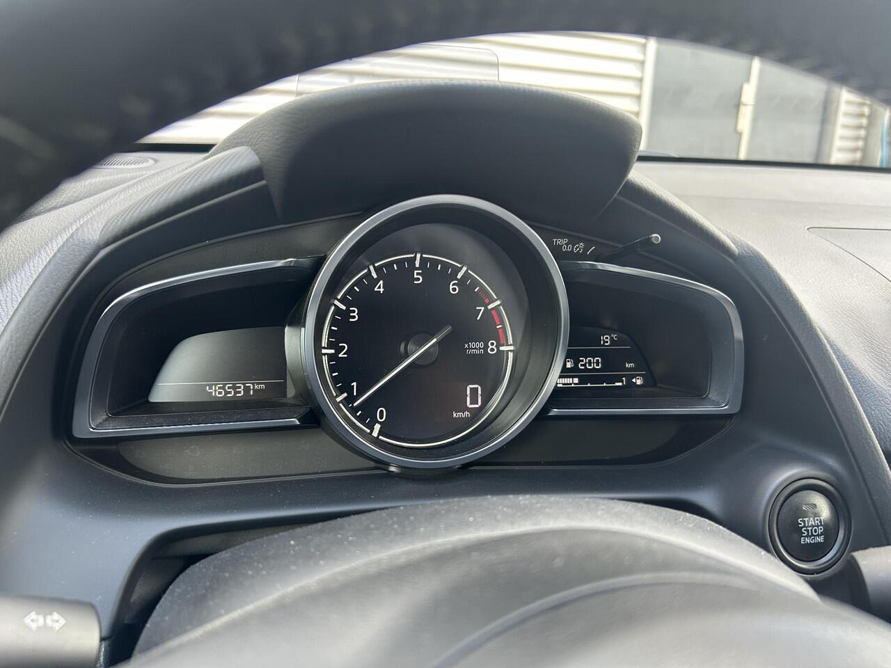 Mazda 2 1.5 Skyactiv-G Signature | Stuurverwarming | LED | 360 Camera |