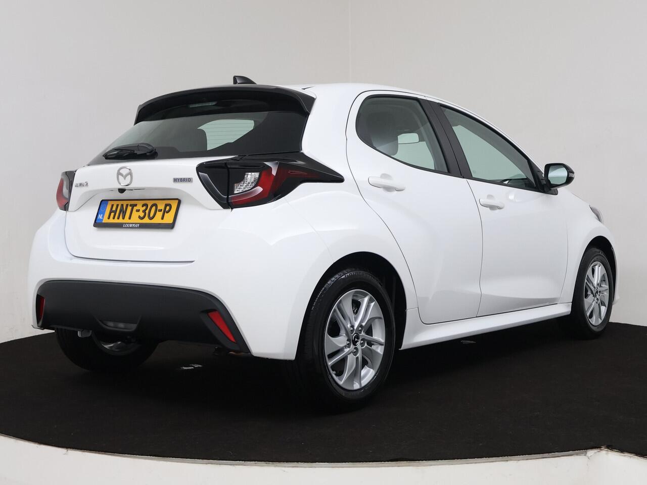 Mazda 2 Hybrid 1.5 Centre-line door AWNB Verkozen tot NUMMER 1 Top 10 zuinige gezinsauto's!
