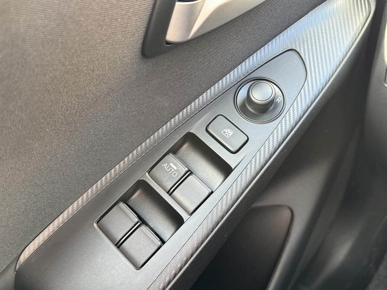 Mazda 2 1.5 e-SkyActiv-G 90 Homura Achteruitrijcamera | Apple carplay / Android | Cruise control | Winterpakket