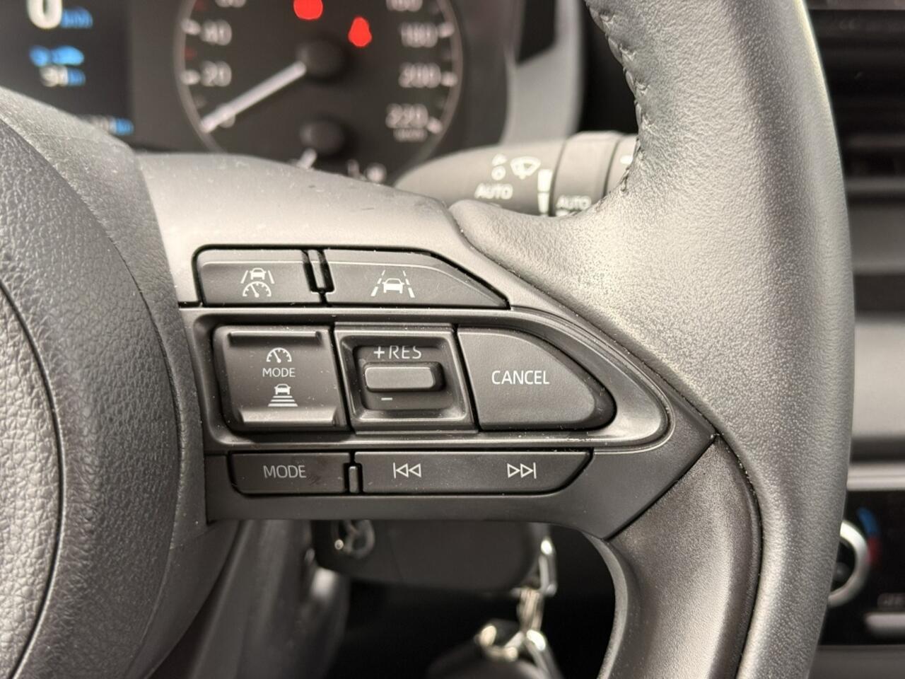 Mazda 2 Hybrid 1.5 Centre-line | Camera | Carplay | Stoelverwarming