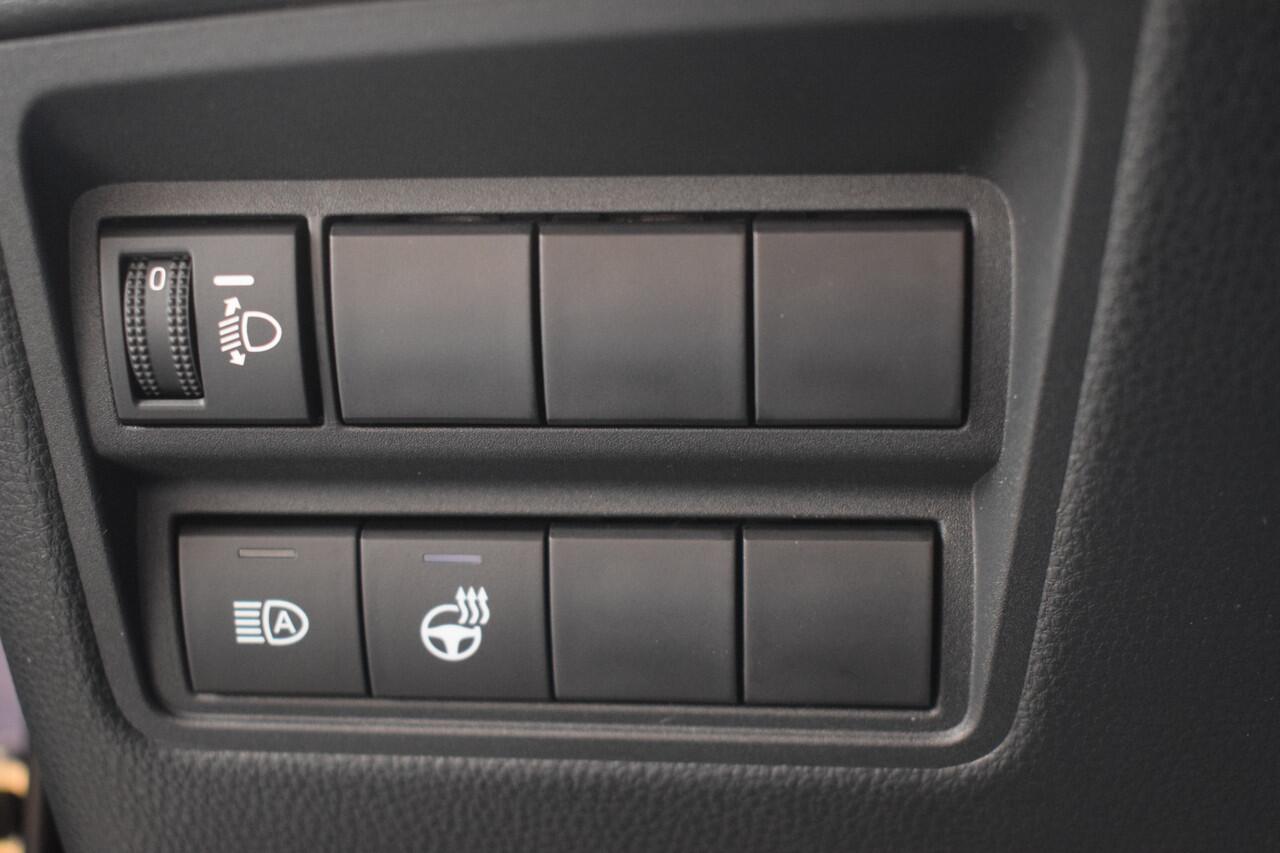 Mazda 2 Hybrid 1.5 Homura Plus - ¤ 3.000,- Voorraad Korting - Meerdere kleuren/uitvoeringen direct uit voorraad leverbaar*