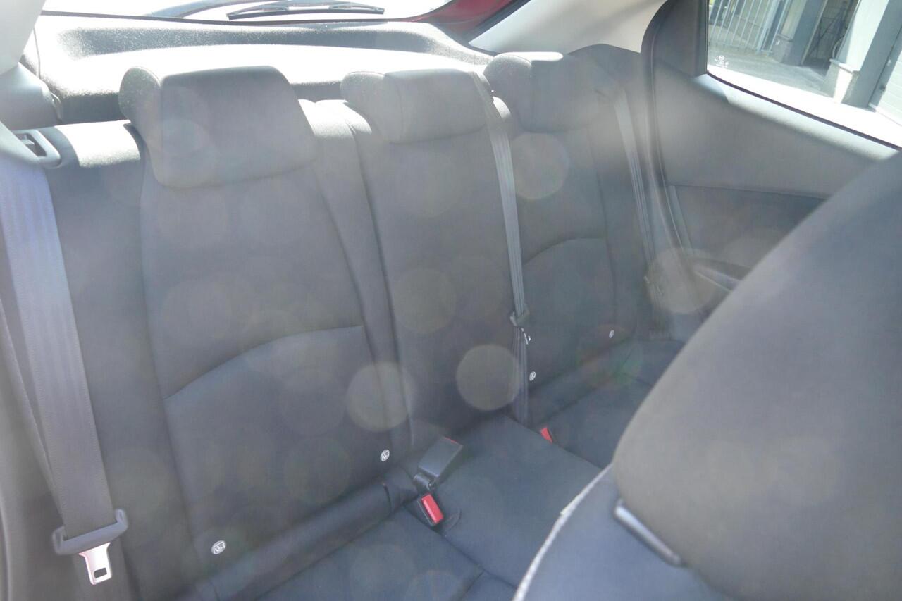 Mazda 2 1.5 e-SkyActiv-G 90 Exclusive-Line NAVI|| APPLE CARPLAY||360 CAMERA||Driver Assistance Pack|| RIJKLAARPRIJS!!!