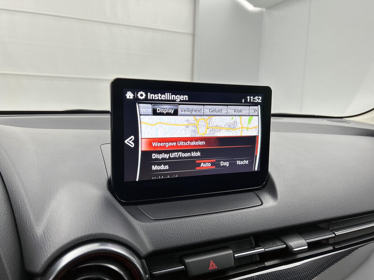 Mazda 2 1.5 SkyActiv-G 90 Homura | Apple Carplay/Android Auto | Camera achter | PDC | Stoelverwarming |