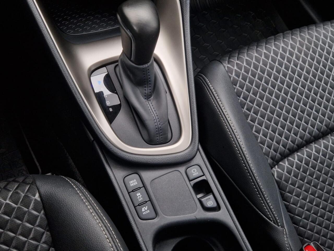 Mazda 2 1.5 Pure, CAMERA / LED / STUURVERWARMING