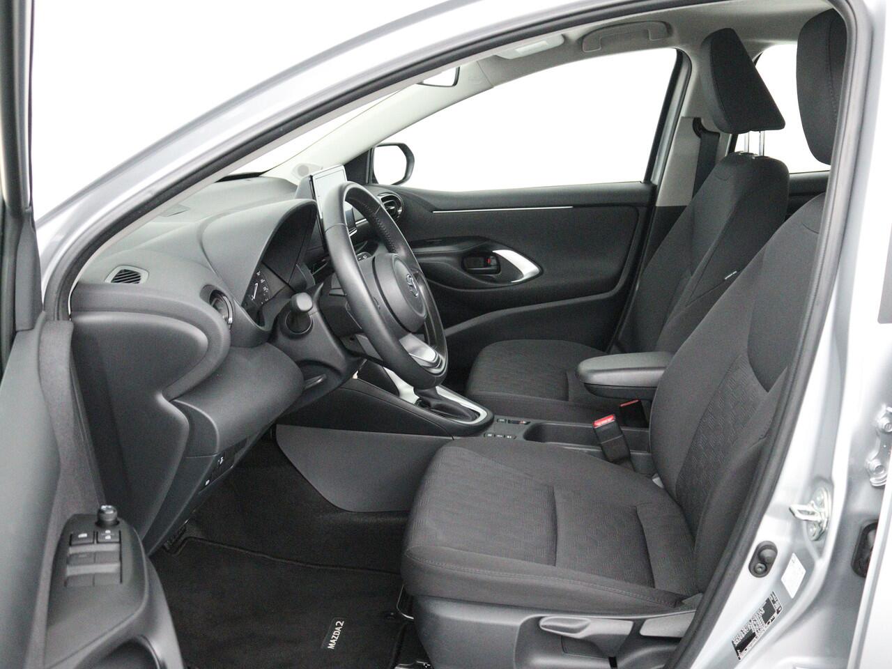 Mazda 2 Hybrid 1.5 Centre-line door AWNB Verkozen tot NUMMER 1 Top 10 zuinige gezinsauto's!