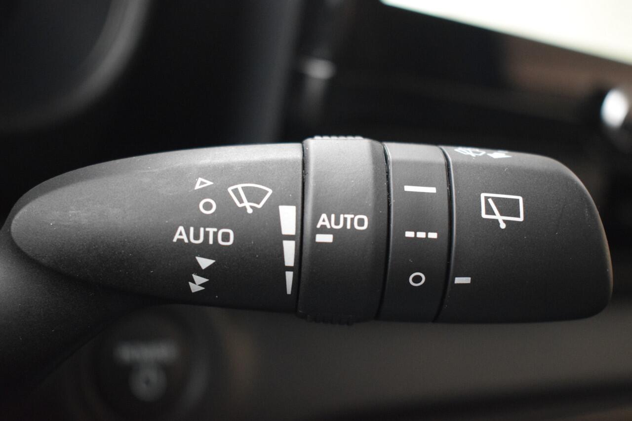 Mazda 2 Hybrid 1.5 Homura Plus - ¤ 3.000,- Voorraad Korting - Meerdere kleuren/uitvoeringen direct uit voorraad leverbaar*