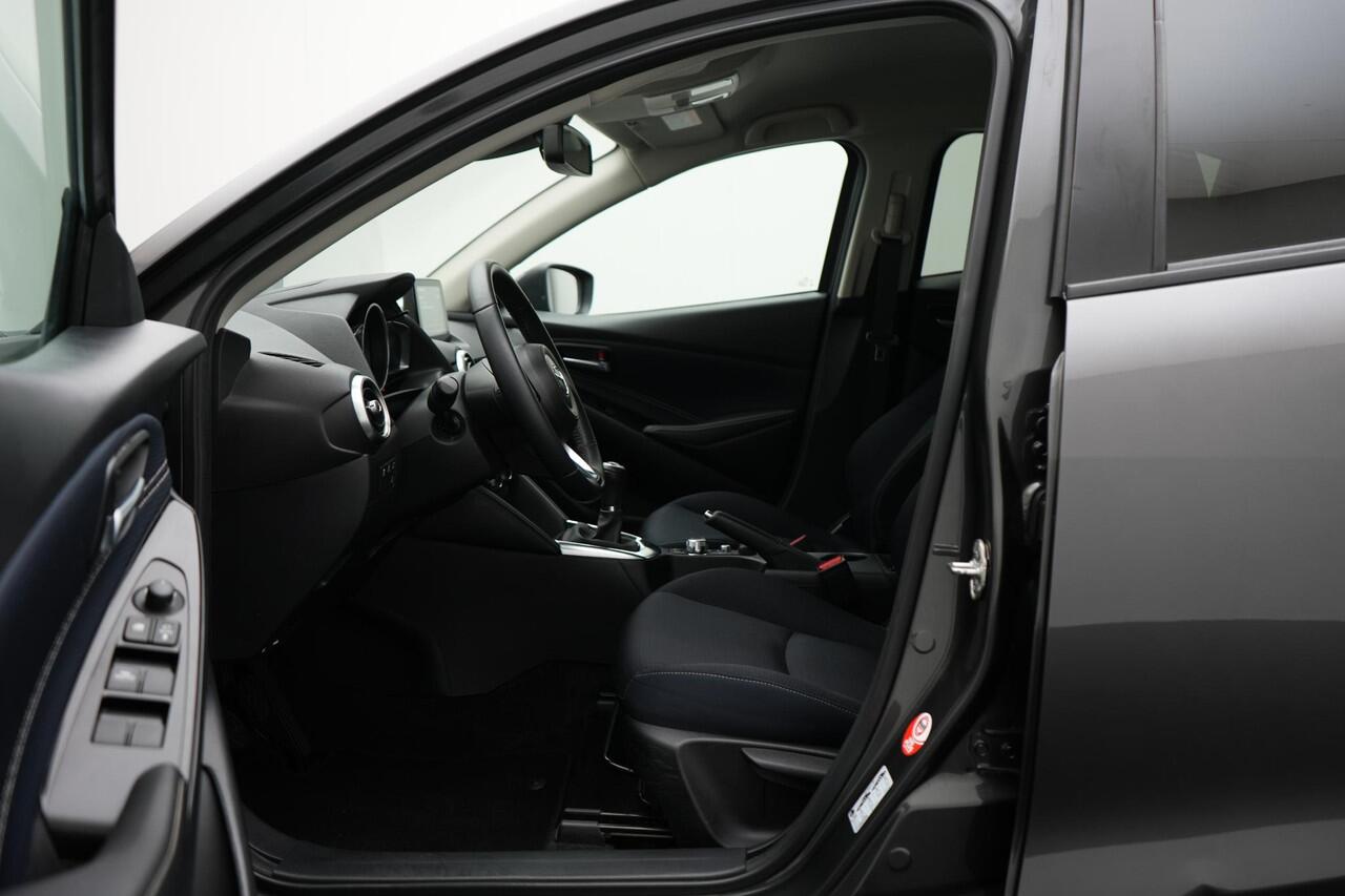 Mazda 2 1.5 Skyactiv-G Luxury i-Activesense : dealer onderhouden