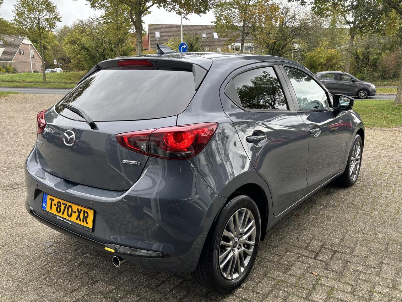 Mazda 2 1.5 e-SkyActiv-G 90 Exclusive-Line NL-Auto, Dealer Ondh. Navigatie, Apple Carplay /Android Auto, Camera 360, Add. Cruise Controle, Parkeerhulp v, Head-up, Lichtmetaal.