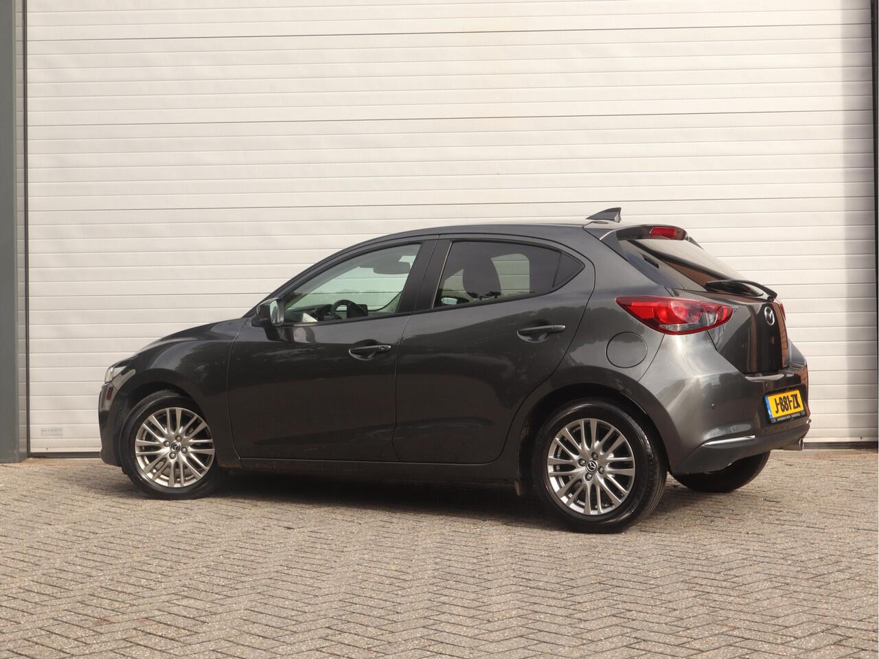 Mazda 2 1.5 Skyactiv-G Luxury 1e EIGENAAR | KEYLESS | STOEL/STUURVERWARMING | CAM | CRUISE | LAGE KM-STAND