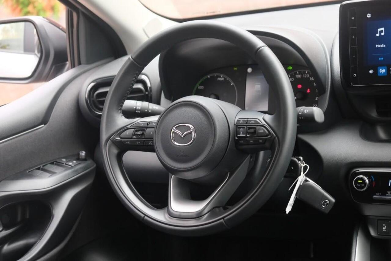 Mazda 2 Hybrid 1.5 116pk CVT Centre-line | App Connect | Climate | Adaptive Cruise | Camera | Stoelverwarming