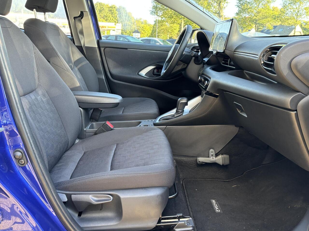 Mazda 2 Hybrid 1.5 Exclusive-line NL-Auto, Automaat, Hybride, Apple Carplay /Android Auto, Automatische Airco, A. Rij-Camera, Stoelverw +Stuurverw, Cruise Controle Add., Keyless Entry, Keyless Start, Lichtmetaal.