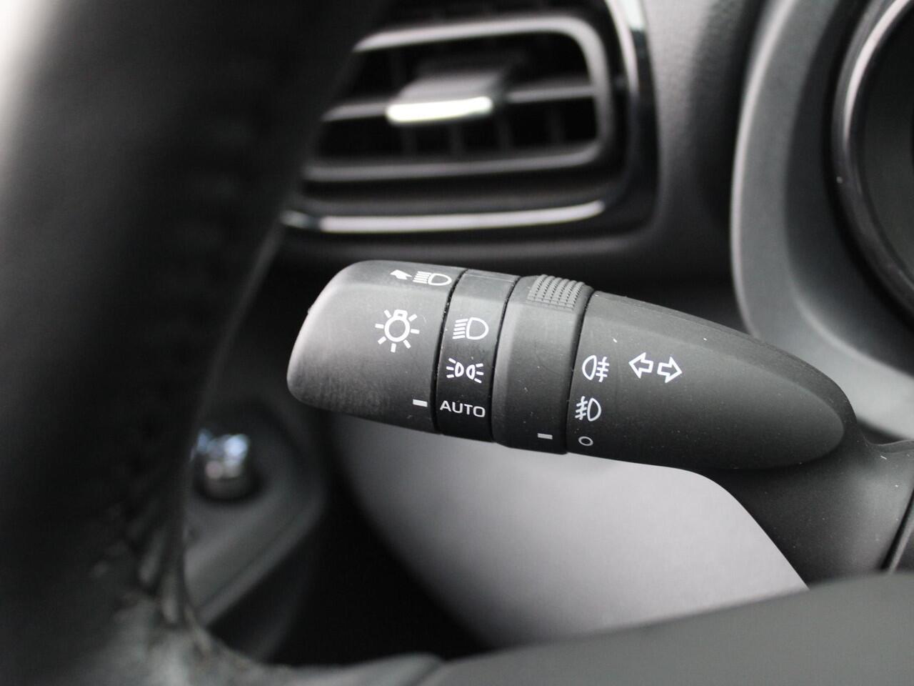 Mazda 2 Hybrid 1.5 Agile | Comfort Pakket | Airco | Apple carplay / Android auto | 15" LM |