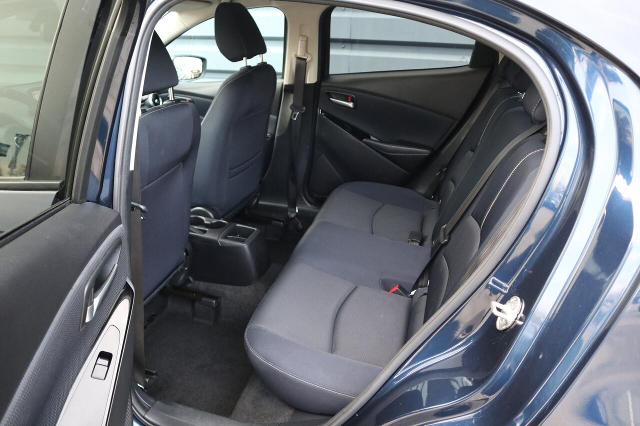 Mazda 2 1.5 Skyactiv-G Luxury-I-Active Sense Pakket - 6MT