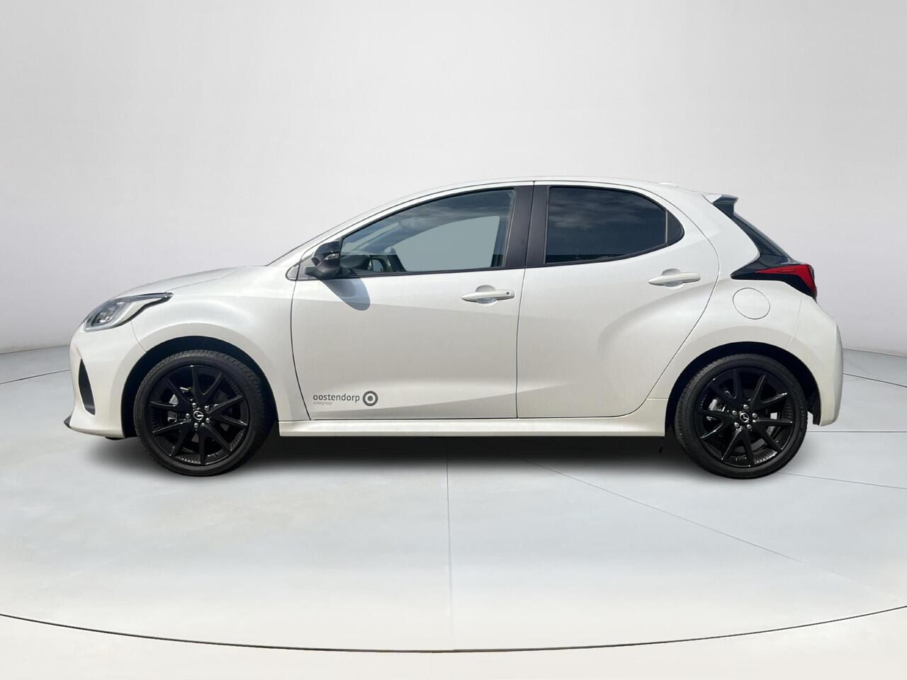 Mazda 2 Hybrid 1.5 Homura Plus | Achteruitrijcamera | Stoel/stuurverwarming | Apple Carplay/Android Auto | Climate control | Lichtmetalen velgen | Panorama dak |