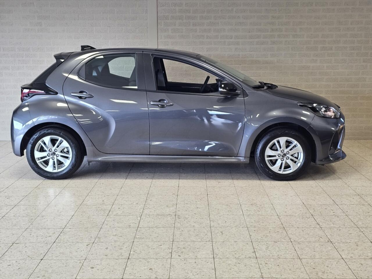 Mazda 2 Hybrid 1.5 Hybrid (116Pk) Centre-line Clima Stoel-verw. Géén Afleverkos