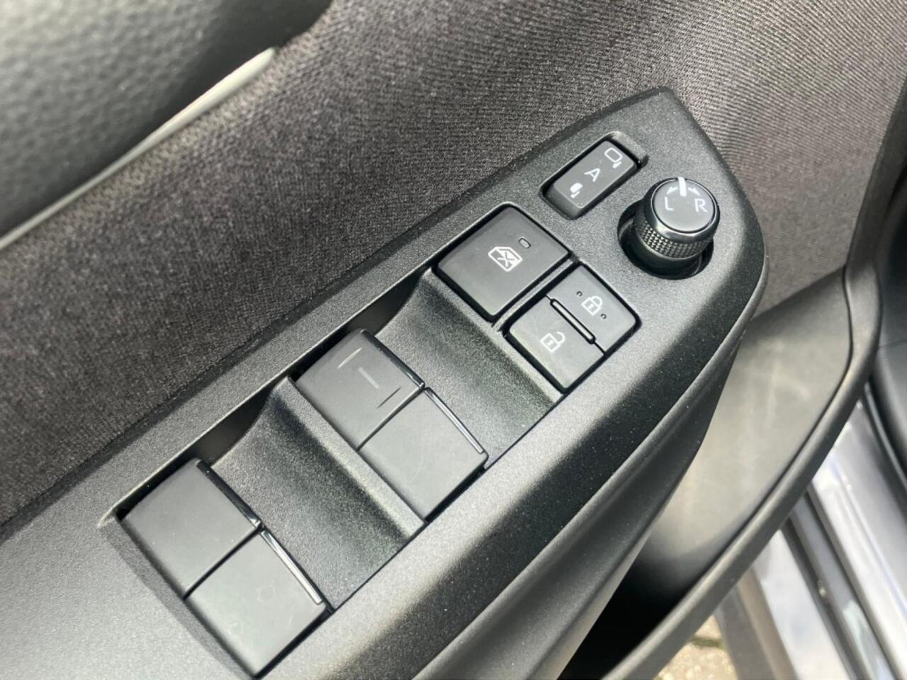 Mazda 2 1.5 Select - Navi-Apple/Android - camera - stoelverw - Head up display