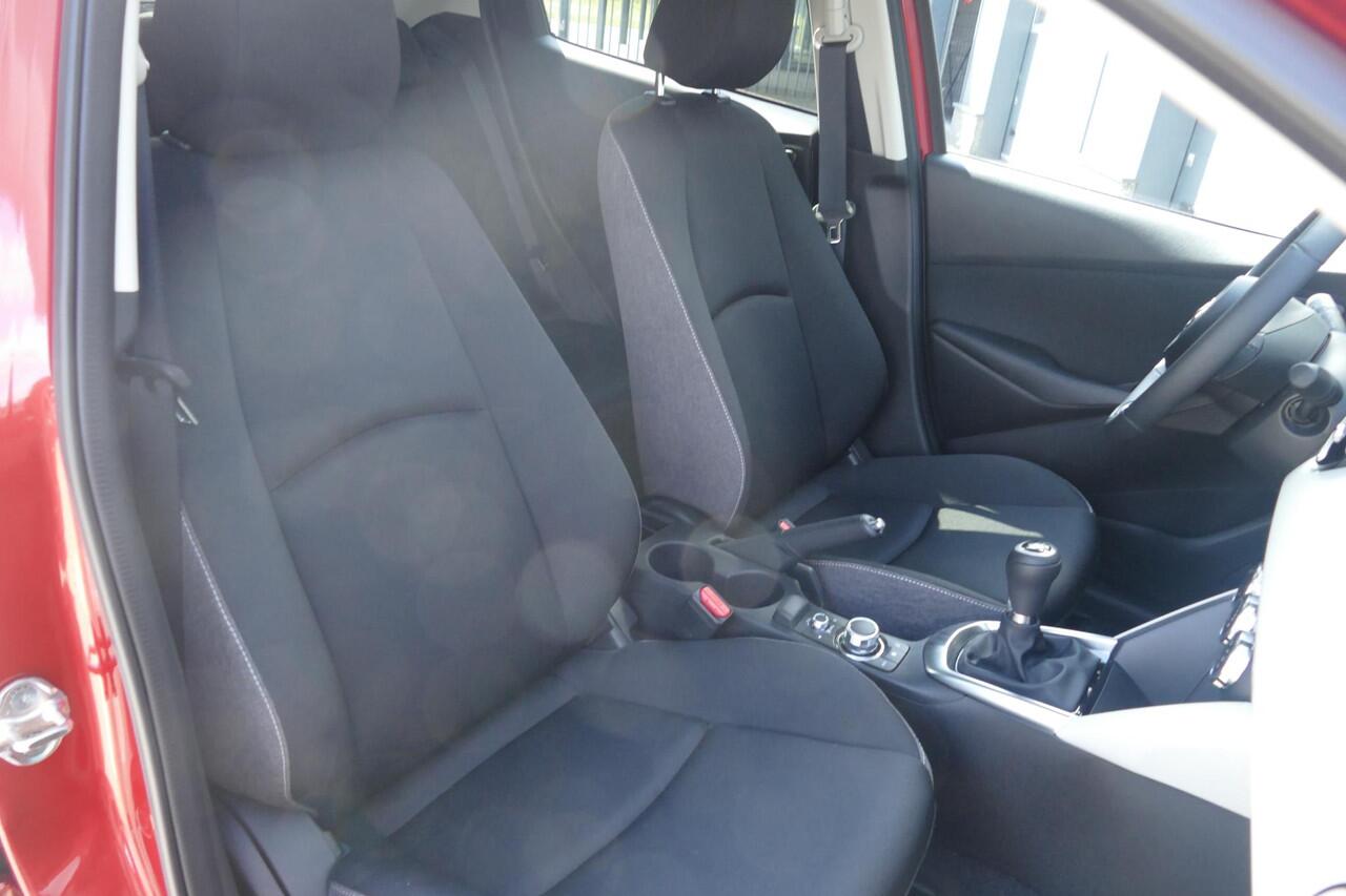 Mazda 2 1.5 e-SkyActiv-G 90 Exclusive-Line NAVI|| APPLE CARPLAY||360 CAMERA||Driver Assistance Pack|| RIJKLAARPRIJS!!!