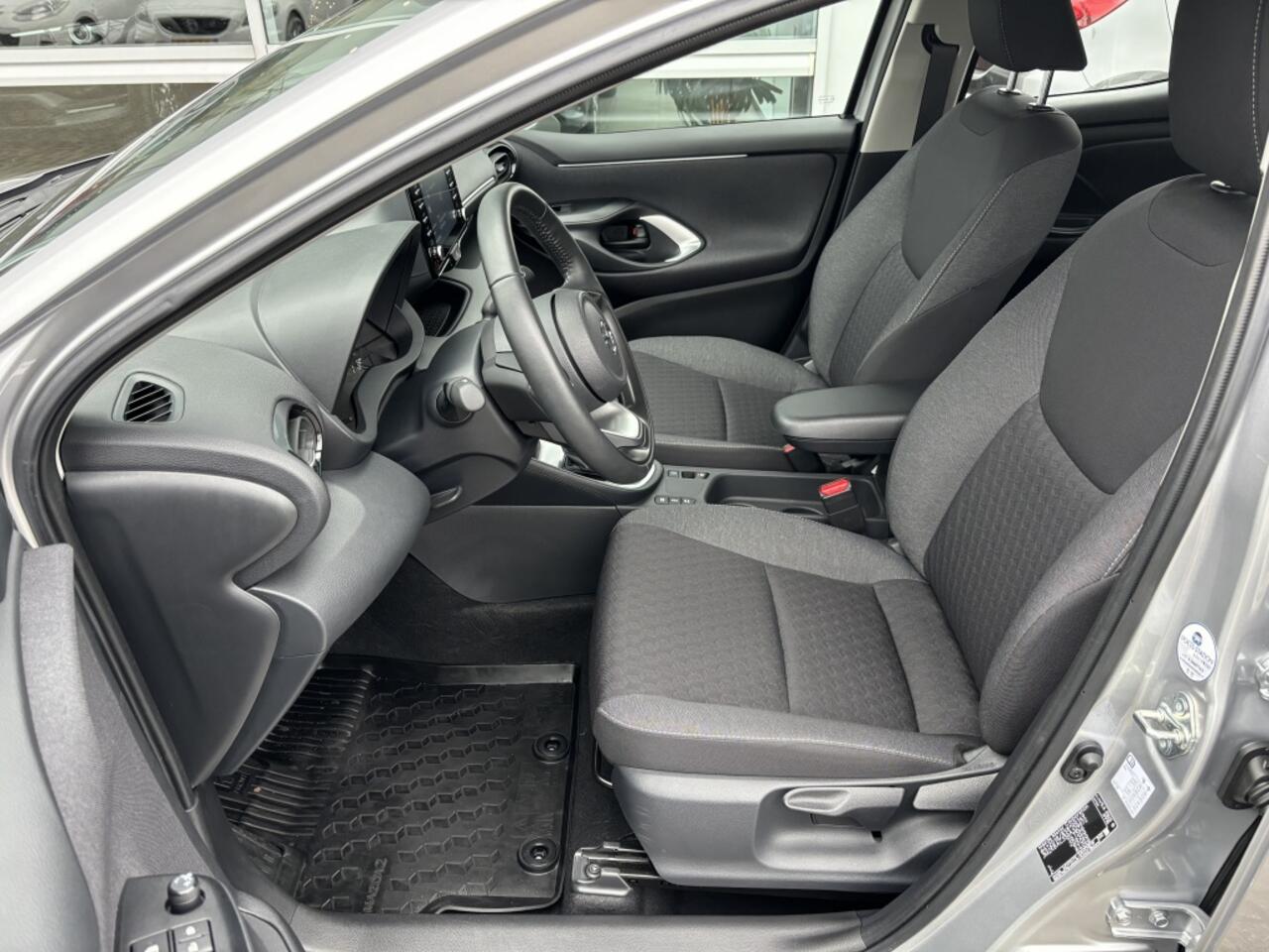 Mazda 2 Hybrid 1.5 Pure met Plus pakket en PDC