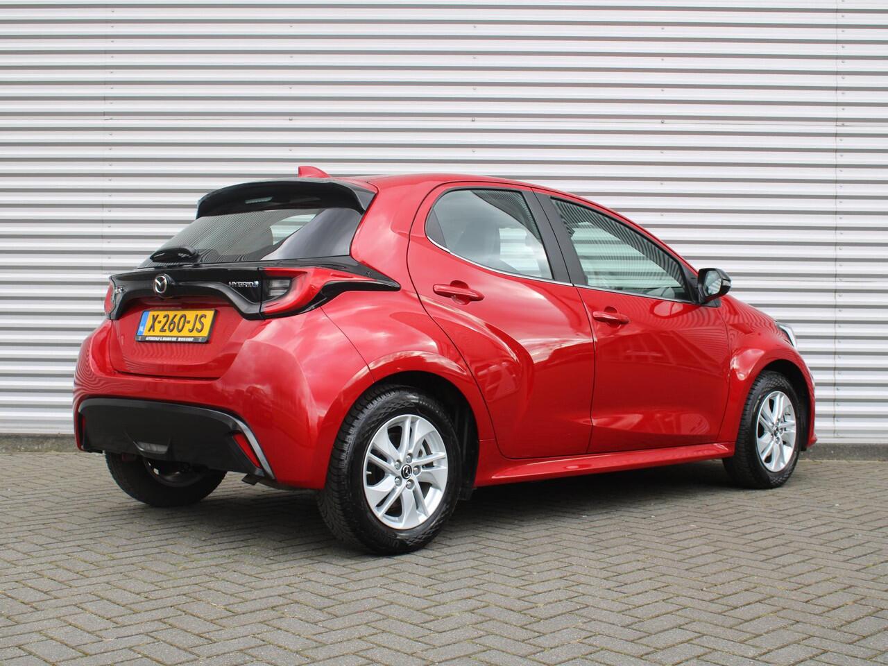 Mazda 2 Hybrid 1.5 Agile | Comfort pakket | 15" LM | Stuur/-stoelverwarming | Carplay | Cruise adapt. |