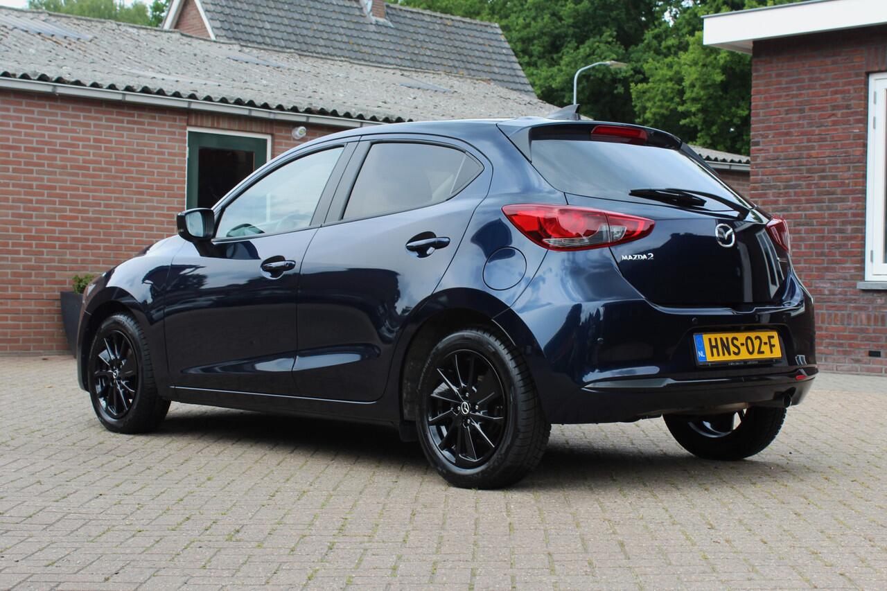 Mazda 2 1.5 SkyActiv-G 90 Homura - Stoel- stuurverwarming, Cruise, Achteruitrijcamera, Airco!