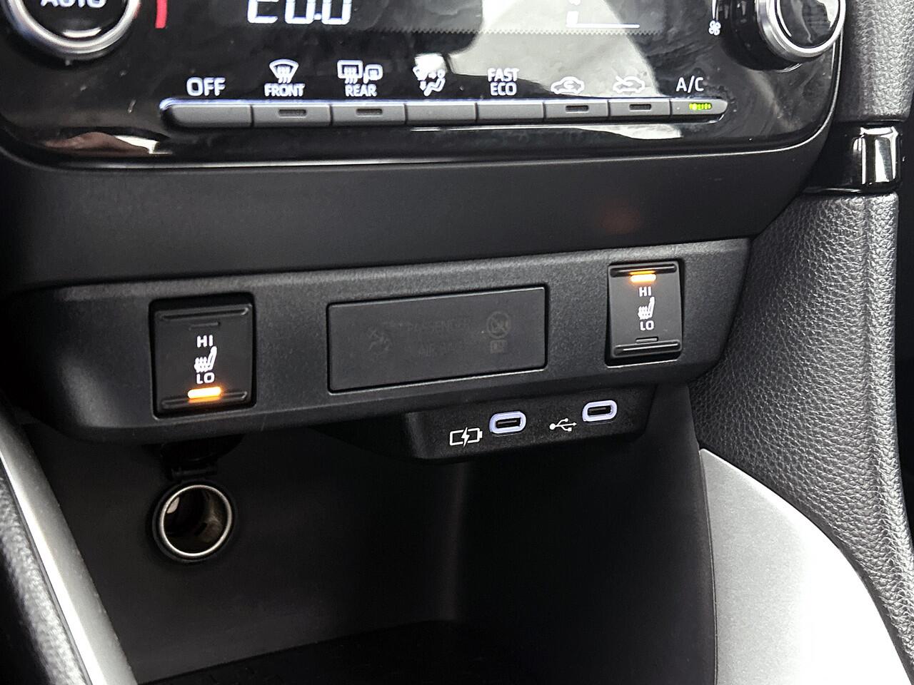 Mazda 2 Hybrid 1.5 Centre-line | CAMERA | NAVI | Winterpack | CLIMAT CONTROL | Adaptive Cruise | Carselexy