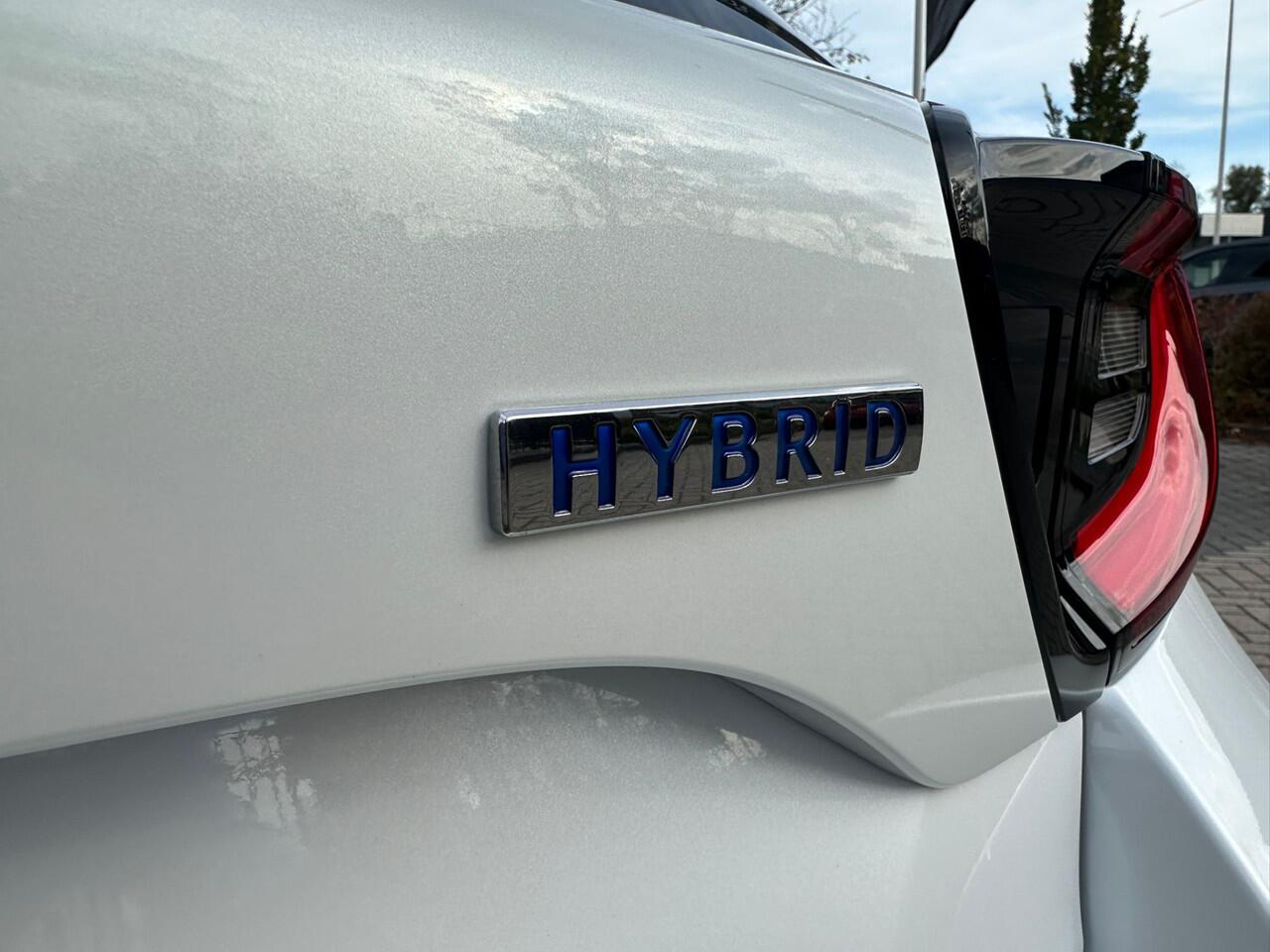 Mazda 2 Hybrid 1.5 Homura 116PK AUTOMAAT APPLE CARPLAY& ANDROID | CLIMA | ACHTERUITRIJCAMERA * ¤ 3000, - EXTRA INRUIL DEAL* WINTERPAKKET | 17 INCH LMV