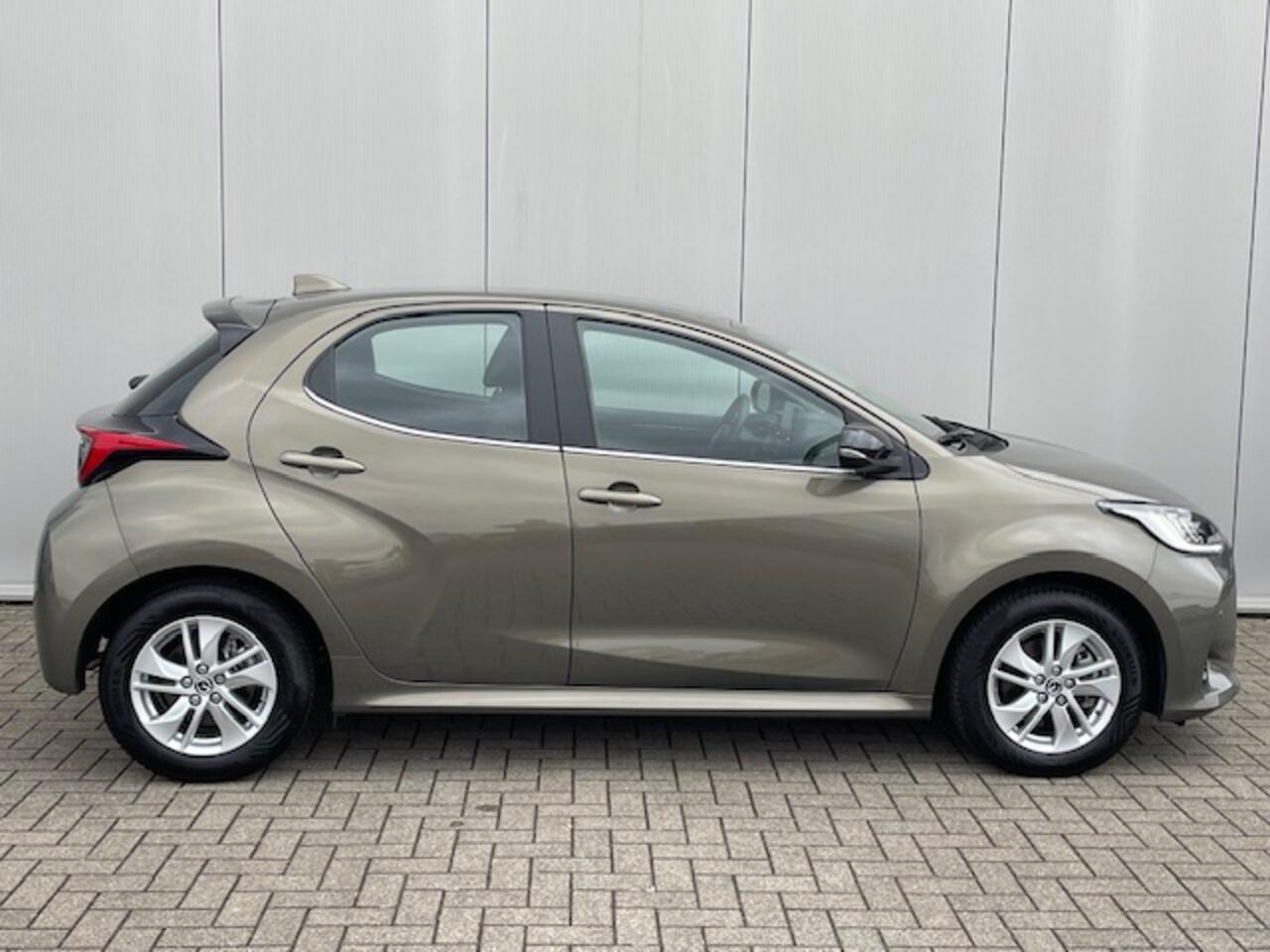 Mazda 2 Hybrid 1.5 Hybrid Agile Automaat Navigatie ( via Apple Carplay/Android Auto, Climate Control, LED, 15"Lm, Stoel/Stuurverwarming, Dodehoek Detectie