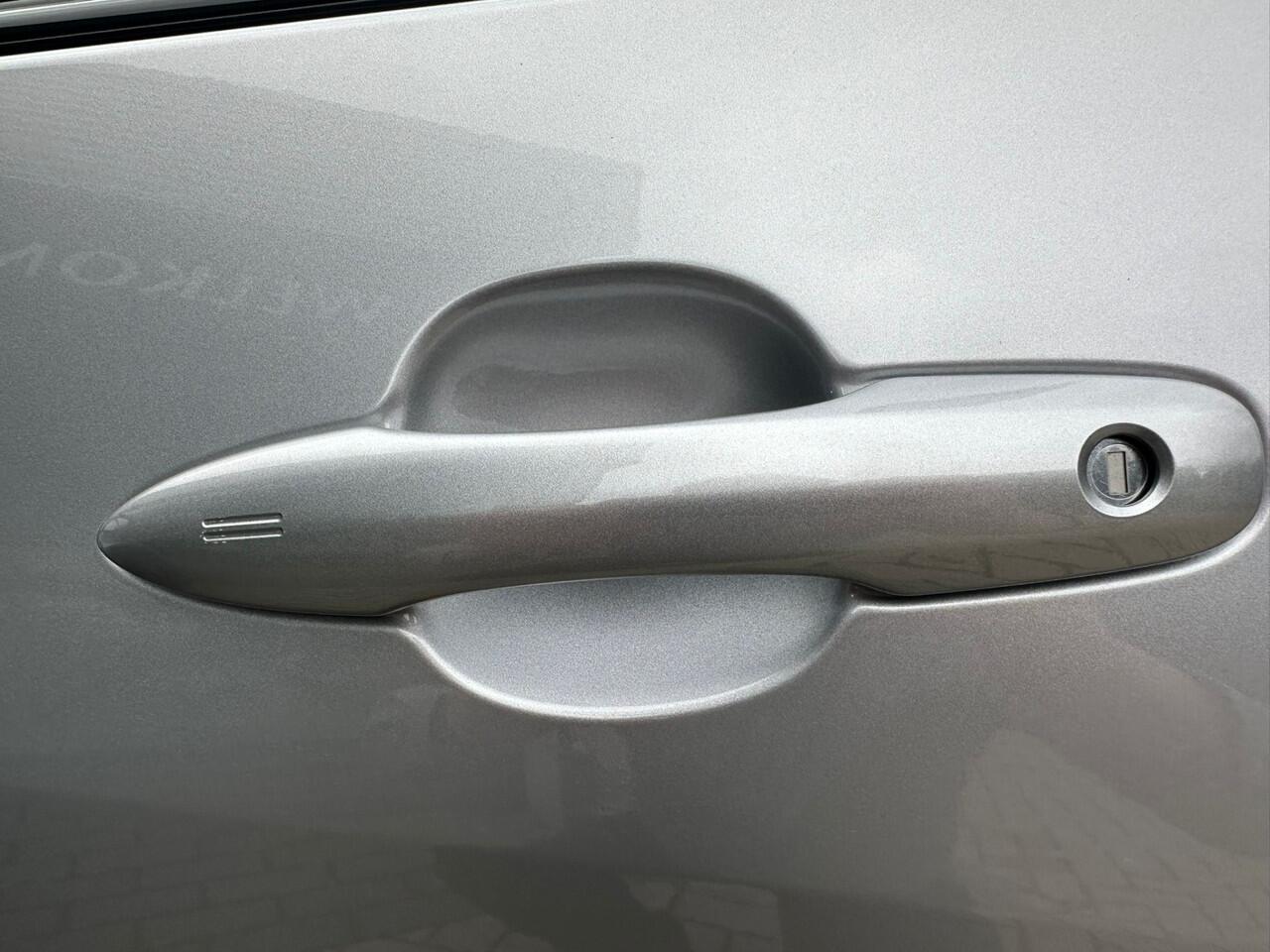 Mazda 2 Hybrid 1.5 Homura AUTOMAAT 116 PK APPLE CARPLAY& ANDROID | CLIMA | ACHTERUITRIJCAMERA * ¤ 3000,- EXTRA INRUIL DEAL* WINTERPAKKET | 17 INCH LMV