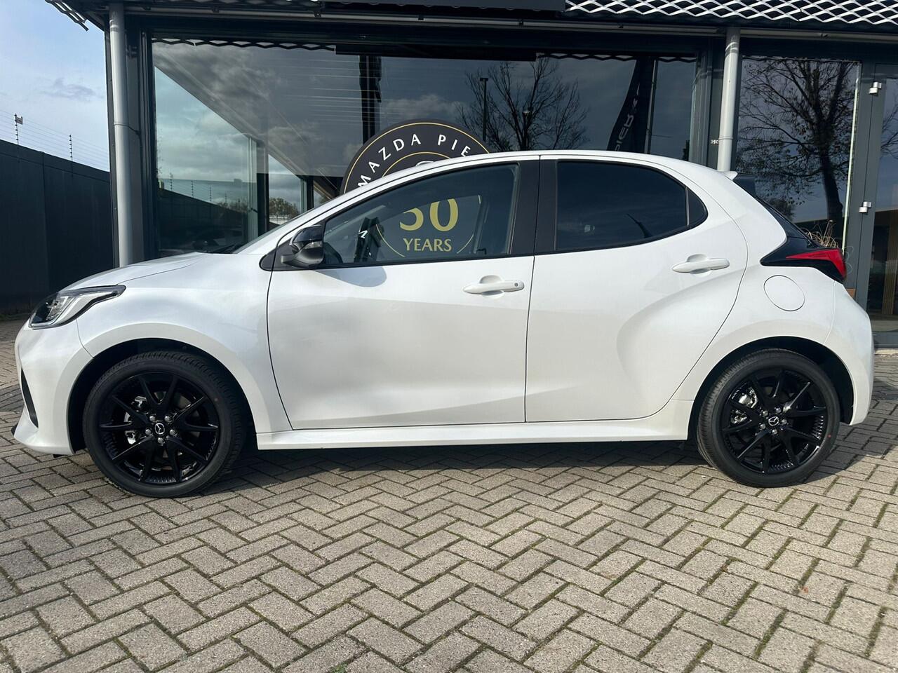 Mazda 2 Hybrid 1.5 Homura 116 PK AUTOMAAT APPLE CARPLAY& ANDROID | CLIMA | ACHTERUITRIJCAMERA * ¤ 3000,- EXTRA INRUIL DEAL* WINTERPAKKET | 17 INCH LMV