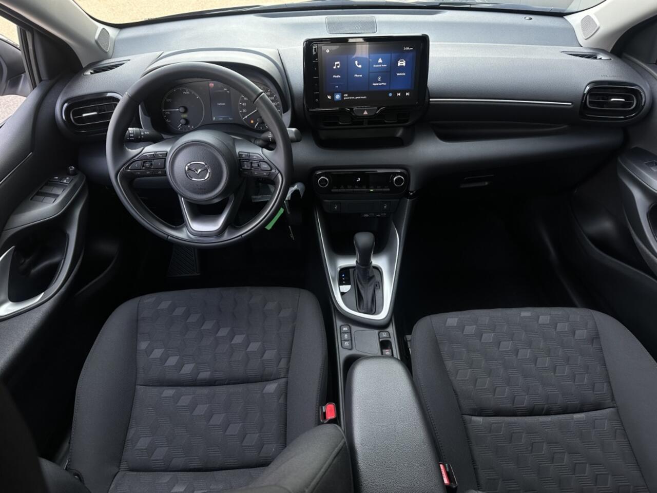 Mazda 2 1.5 Centre-line