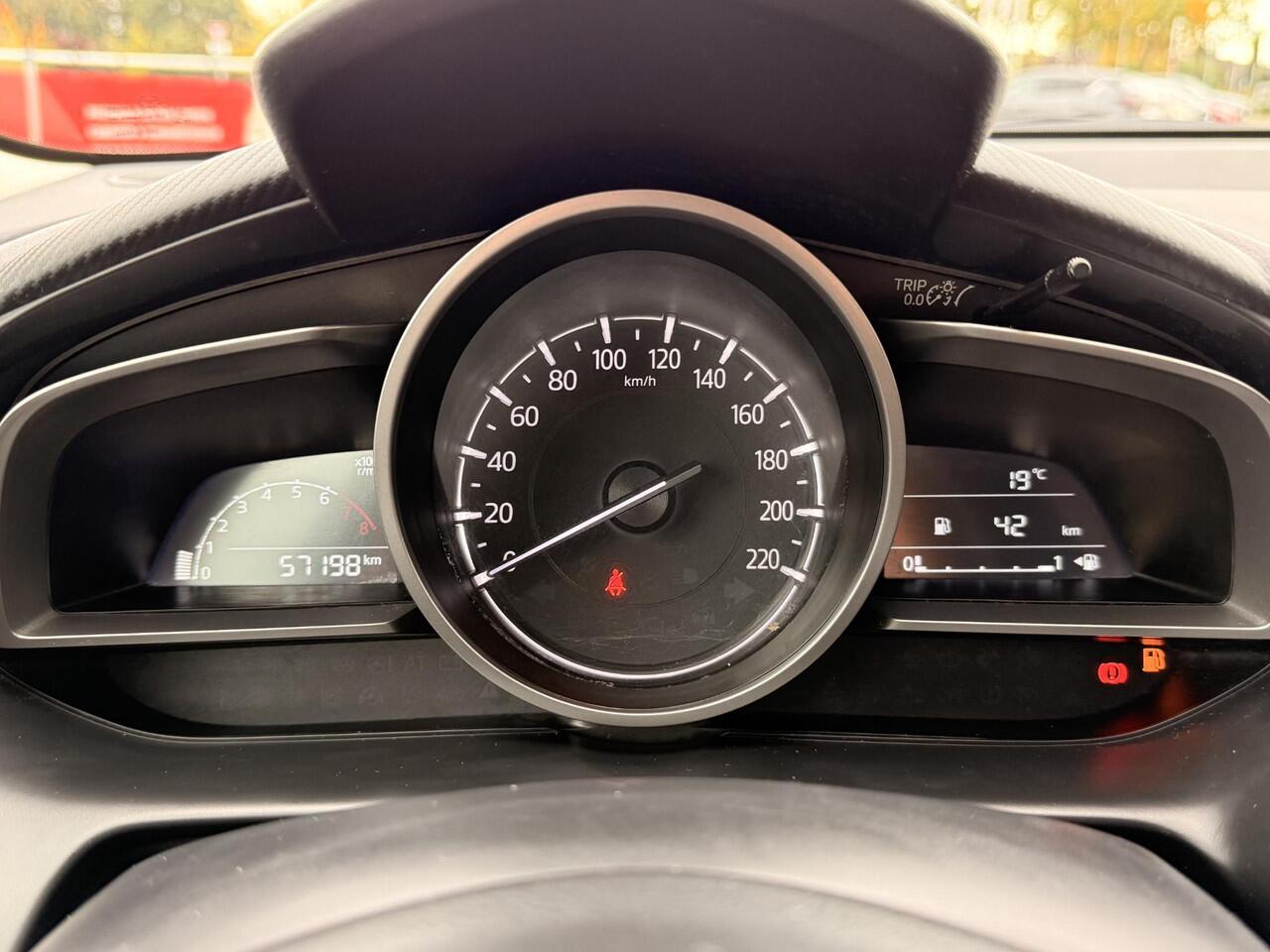 Mazda 2 1.5 Skyactiv-G Style Selected | ACHTERUITRIJ CAMERA | PARKEERSENSOREN ACHTER | APPLE/ANDROID CARPLAY