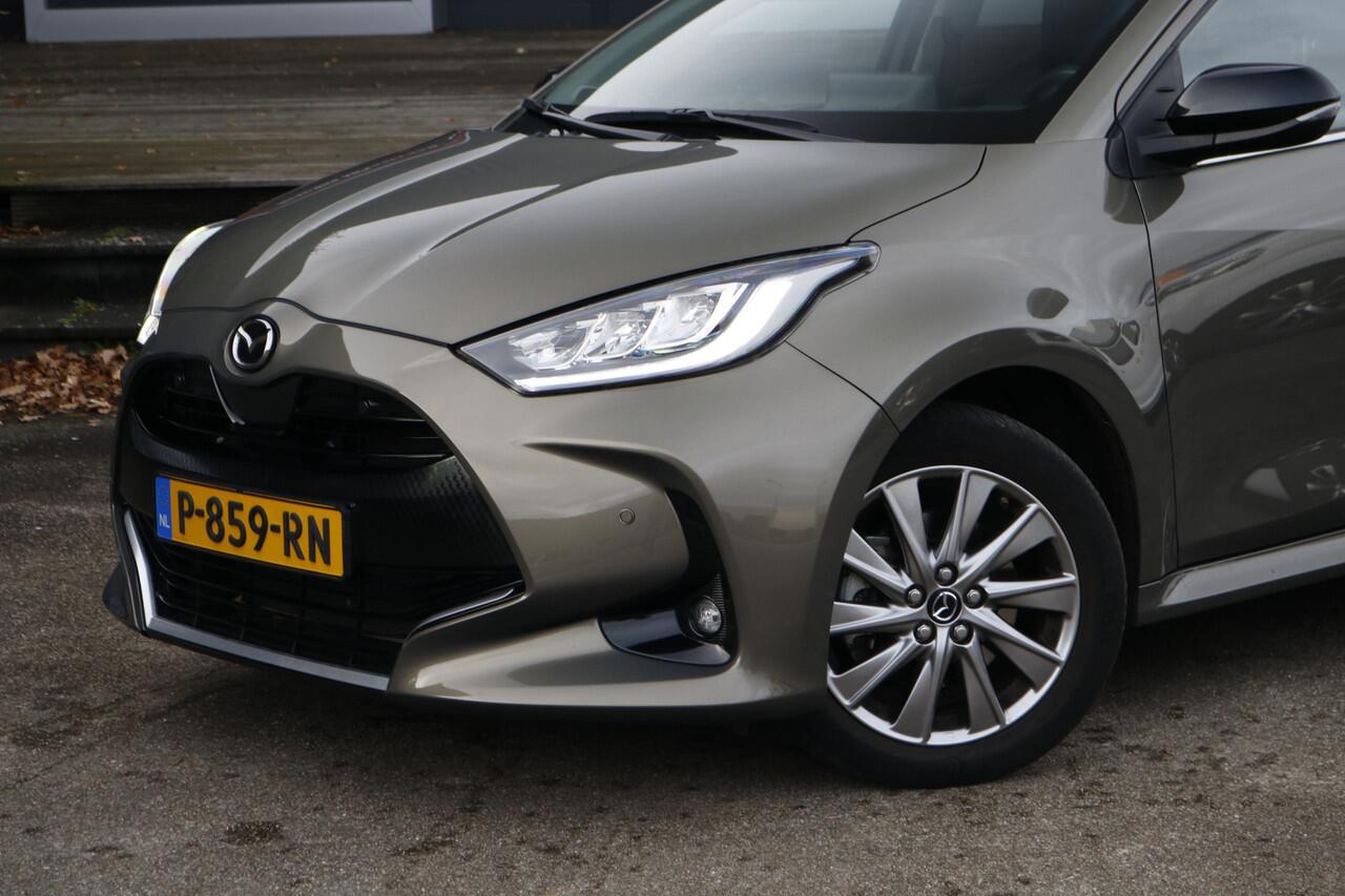 Mazda 2 Hybrid 1.5 Select | Panoramadak | Trekhaak afneembaar | Parkeersensoren | Apple Carplay |