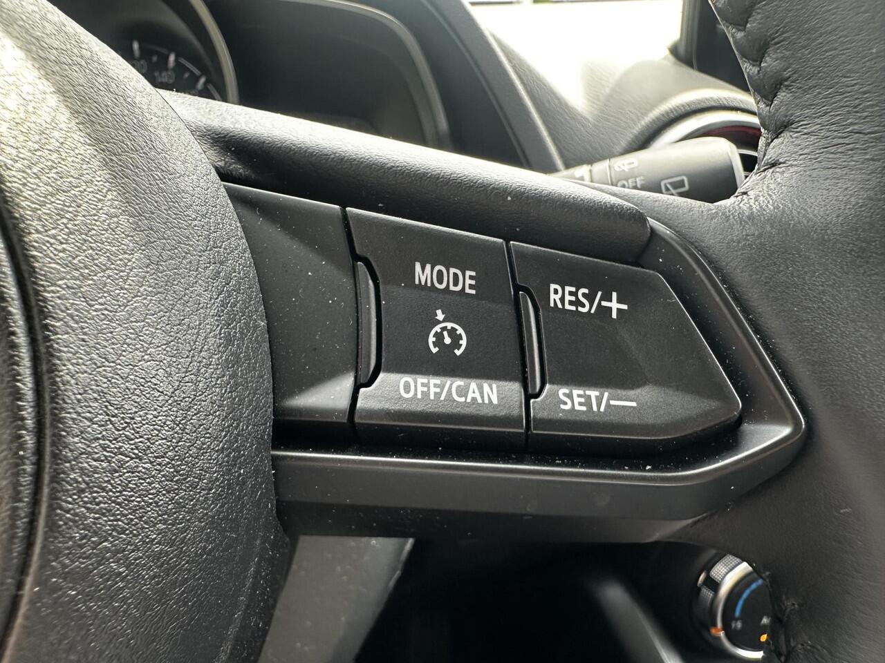 Mazda 2 1.5 e-SkyActiv-G 90 Homura | DEALERONDERHOUDEN | 4-SEIZOENBANDEN | NL-AUTO |