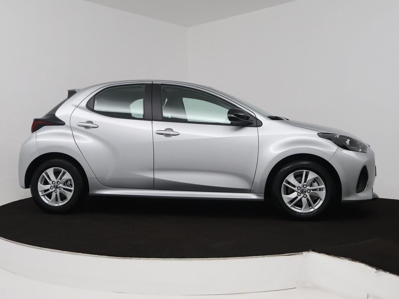 Mazda 2 Hybrid 1.5 Centre-line door AWNB Verkozen tot NUMMER 1 Top 10 zuinige gezinsauto's!