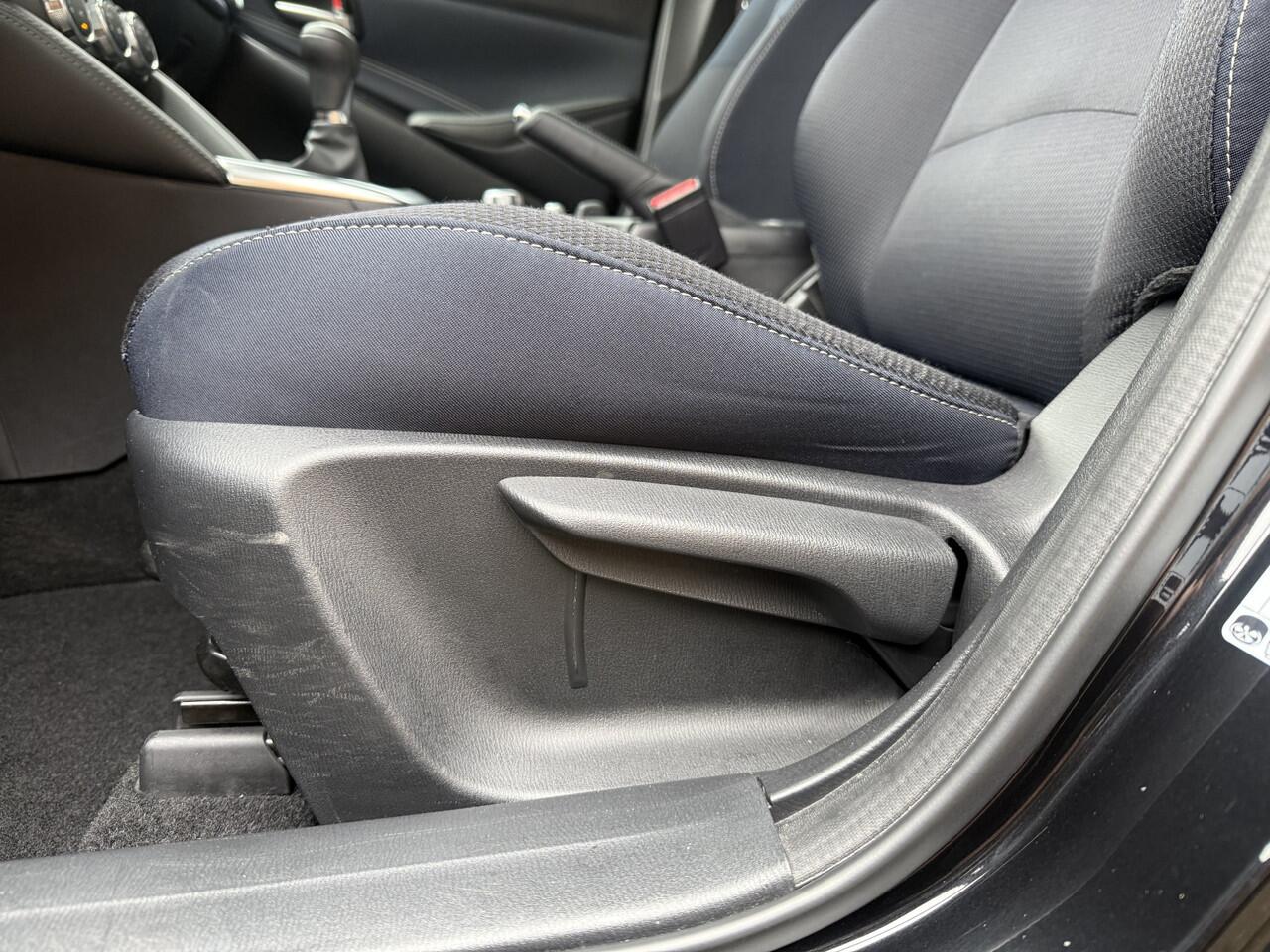 Mazda 2 1,5 Skyactive-G Luxury RIJK AAN OPTIE!