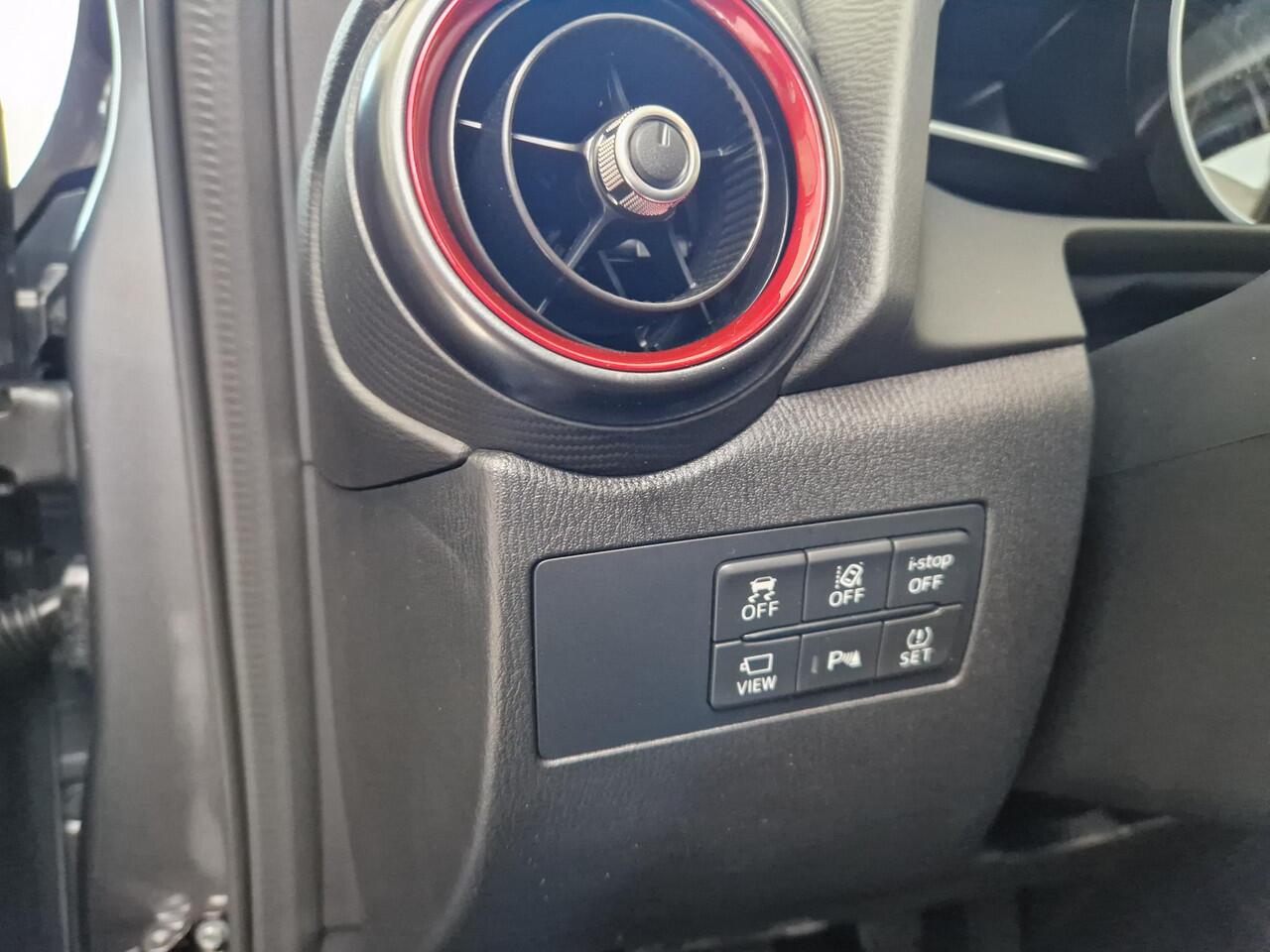 Mazda 2 1.5 e-SkyActiv-G 90 Homura Aka D.A Pack Mazda 2 1.5 e-SkyActiv-G 90 Homura Aka