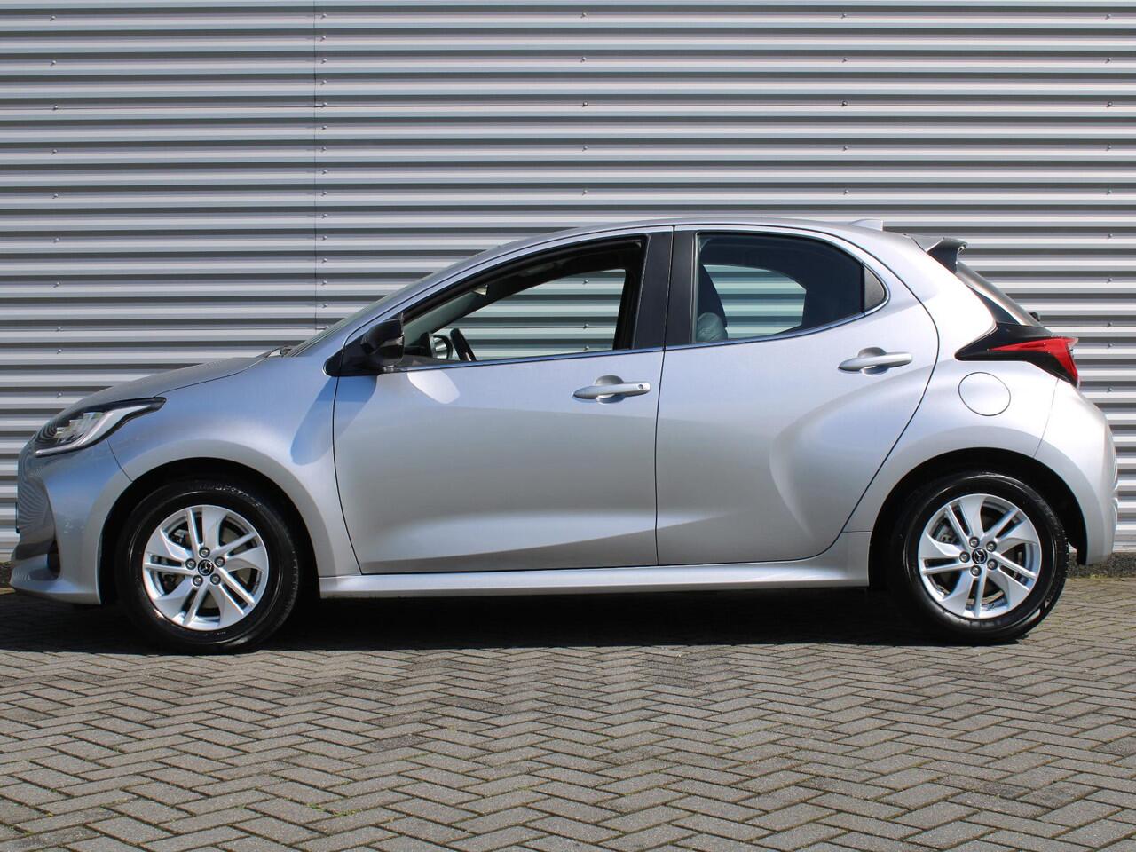 Mazda 2 Hybrid 1.5 Agile | Comfort pakket | 15" LM | Stoelverwarming | Apple Carplay/Android Auto |