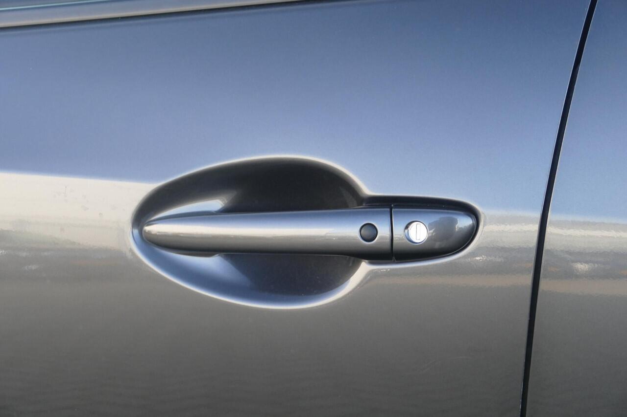 Mazda 2 1.5 e-SkyActiv-G 90 Homura Aka D.A Pack | HEAD-UP | ADAPTIEVE CRUISE CONTROL | 360* CAMERA |