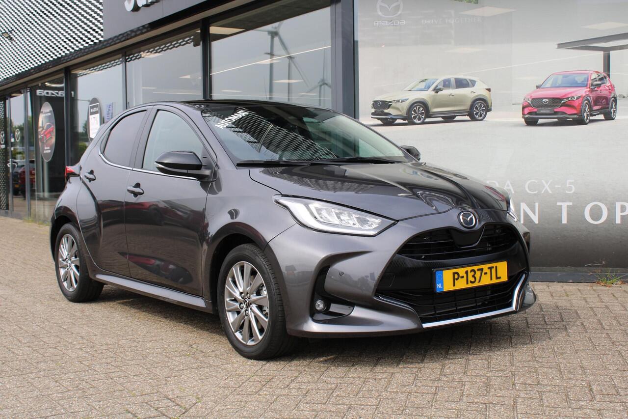 Mazda 2 Hybrid 1.5 Select , Automaat, Trekhaak, Panoramadak, Half Leder, HUD, PDC, Camera, Apple Carplay, Clima, Stoelverwarming, Stuurverwarming, Adap. Cruise