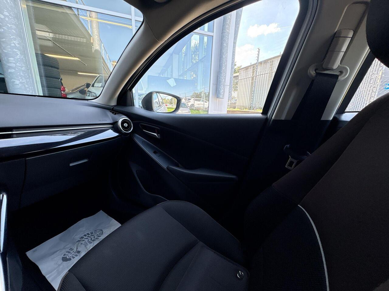 Mazda 2 1.5 Skyactiv-G Comfort | Rijklaar | Apple Carplay| Cruise control