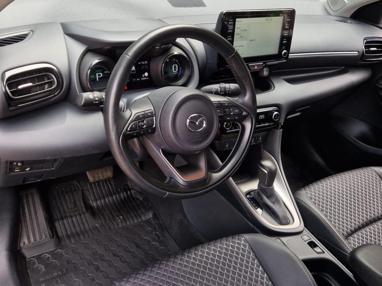 Mazda 2 1.5 Pure, CAMERA / LED / STUURVERWARMING