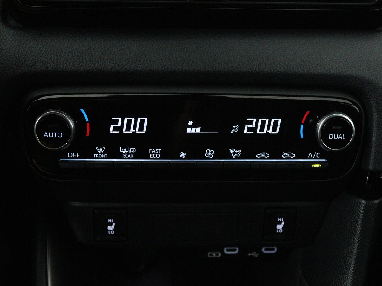 Mazda 2 Hybrid 1.5 Homura Plus door AWNB Verkozen tot NUMMER 1 Top 10 zuinige gezinsauto's!